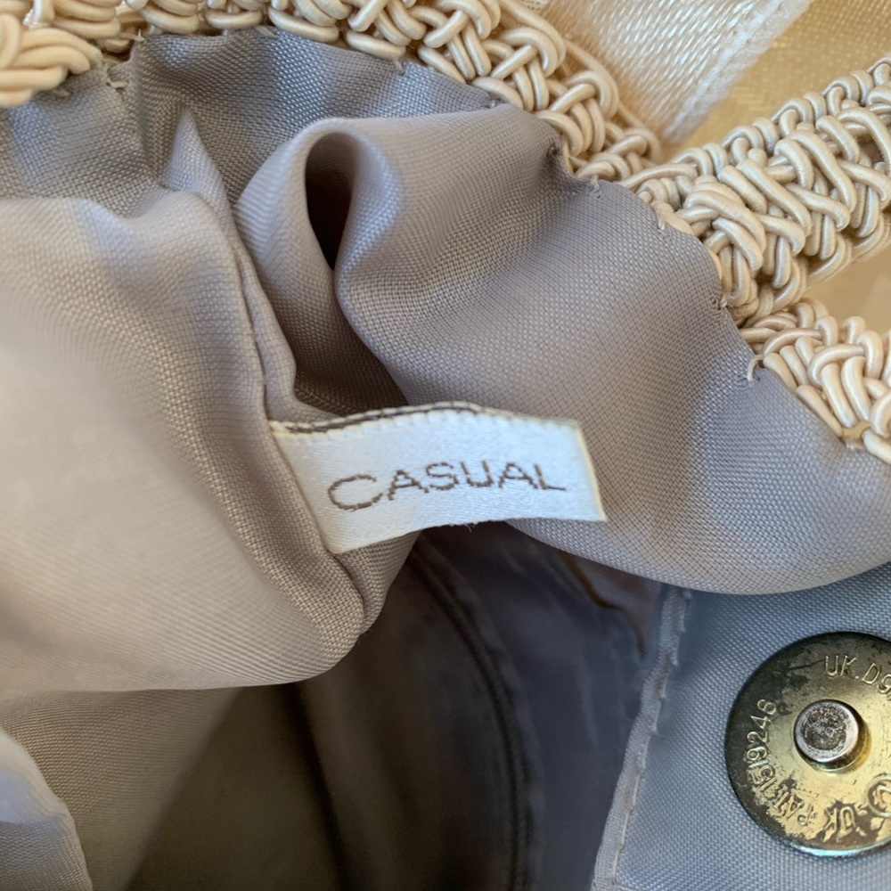 Casual Corner Crochet Textured Handbag - Picture 4 of 5